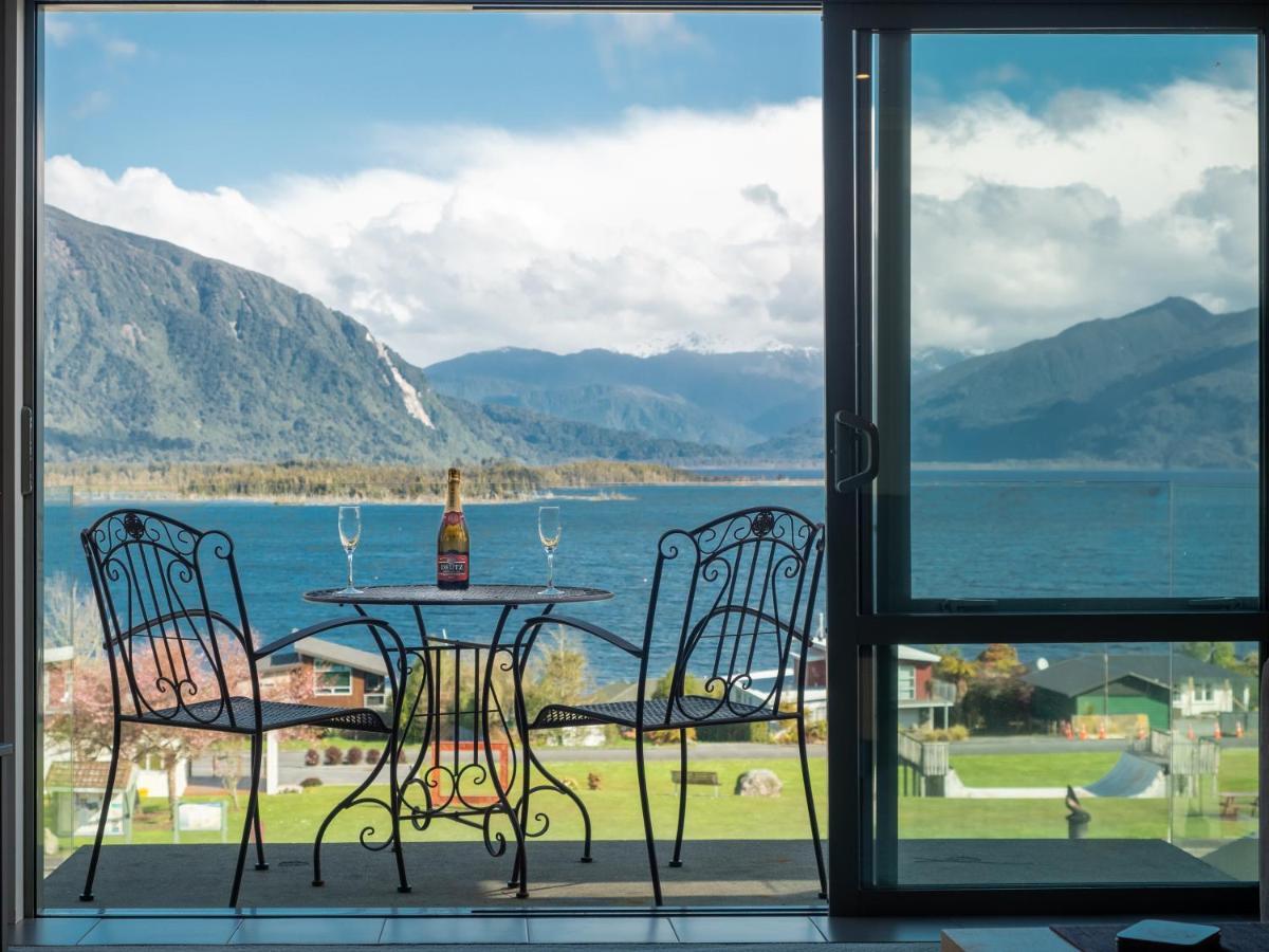 Hotel Lake Brunner Греймут Экстерьер фото